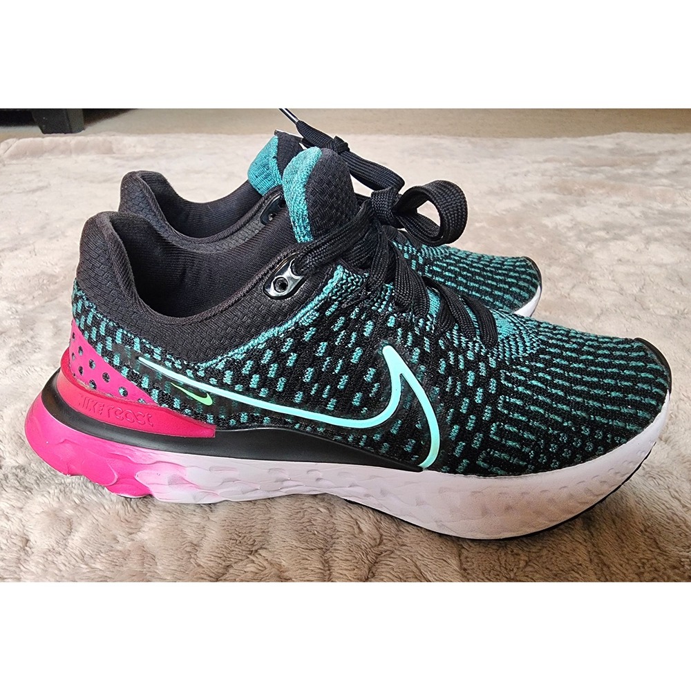 Nike React Infinity Run Flyknit Womens Running Shoes Black Teal Pink Size 6.5